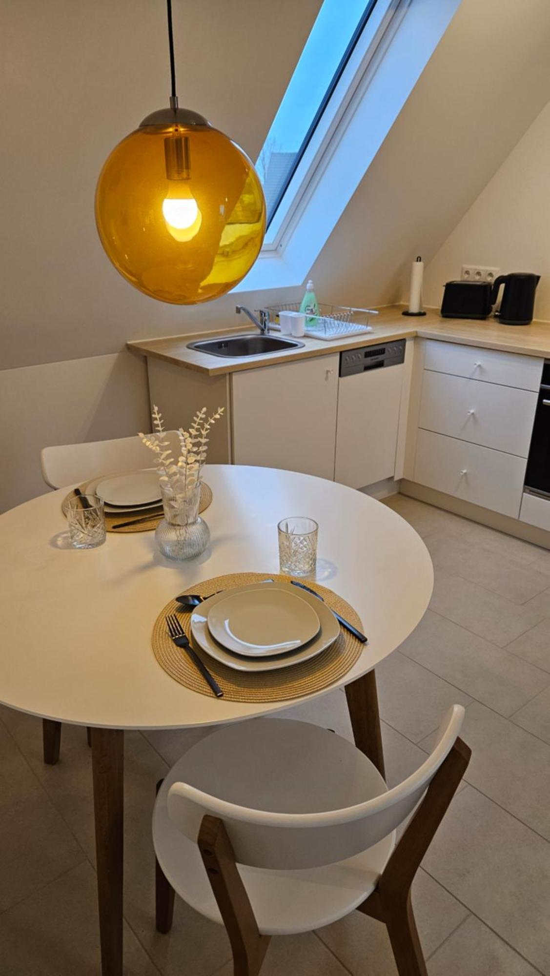 Ferienwohnung As 5 One & Two Bamberg - Modern In Ruhiger Lager Mit Balkon Hallstadt Ngoại thất bức ảnh